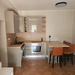 Frenchie Апартаменты *